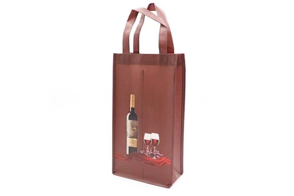 Eco-Friendly Wine Packaging